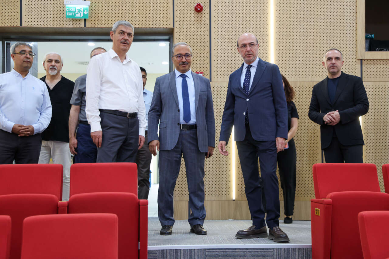 Konya’nın yeni kaymakamı belediye yatırımlarına hayran kaldı 21
